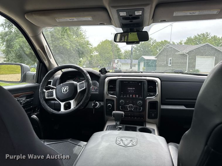 image for item EC7985 2013 Dodge Ram 1500 Quad Cab pickup truck