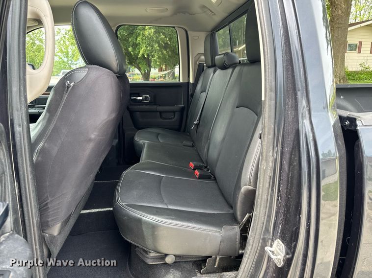 image for item EC7985 2013 Dodge Ram 1500 Quad Cab pickup truck