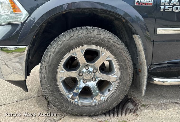 image for item EC7985 2013 Dodge Ram 1500 Quad Cab pickup truck