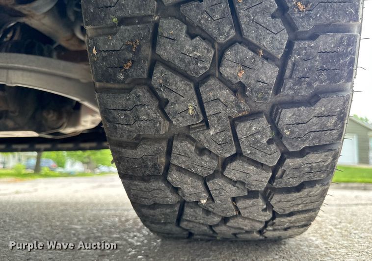 image for item EC7985 2013 Dodge Ram 1500 Quad Cab pickup truck