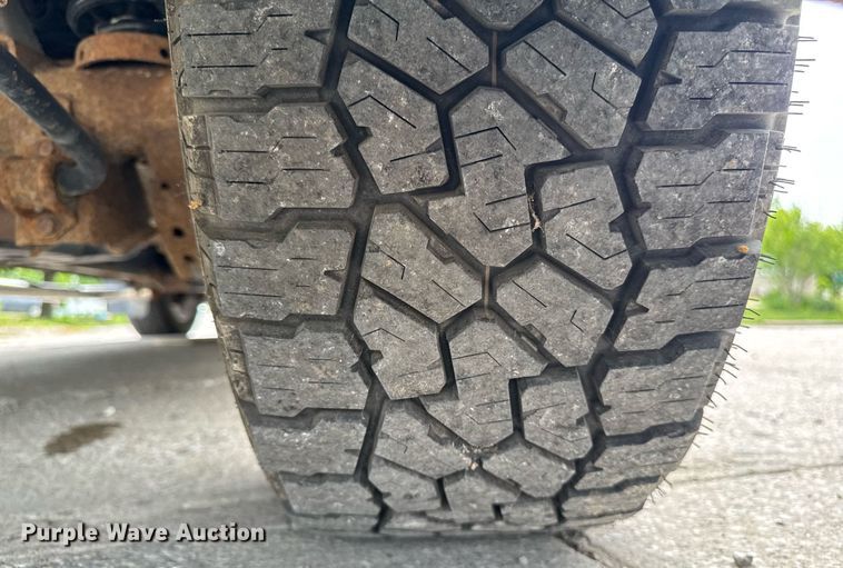 image for item EC7985 2013 Dodge Ram 1500 Quad Cab pickup truck