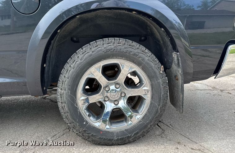 image for item EC7985 2013 Dodge Ram 1500 Quad Cab pickup truck