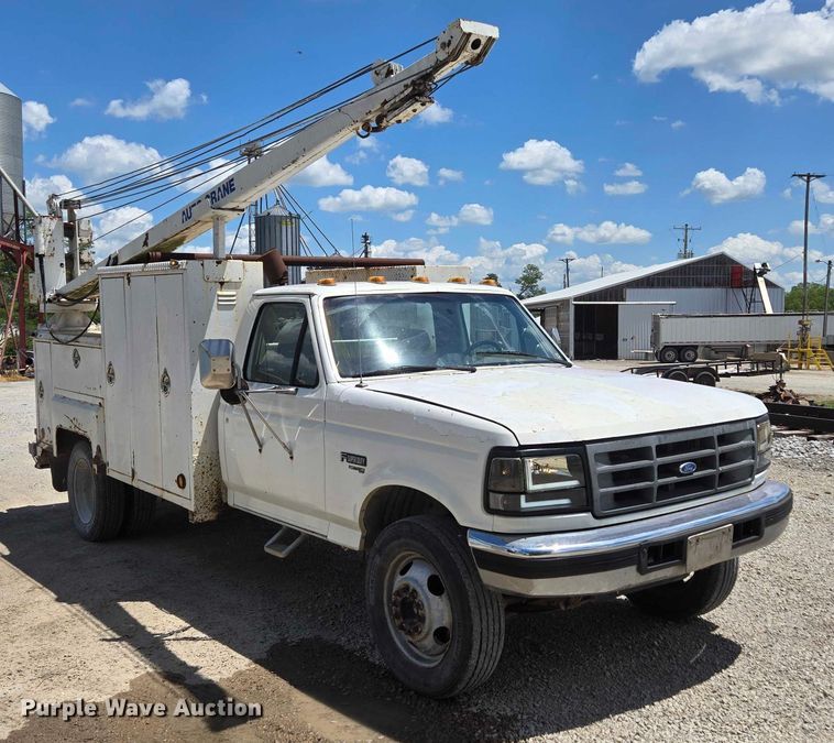 image for item ED1986 1995 Ford F-Super Duty utility / service truck
