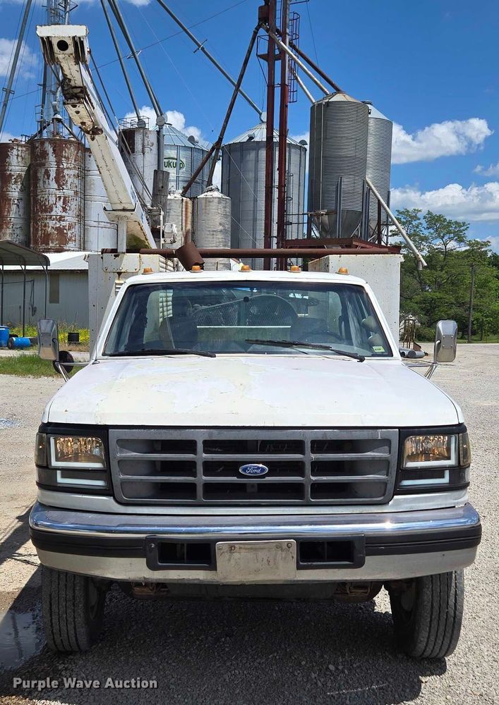 image for item ED1986 1995 Ford F-Super Duty utility / service truck