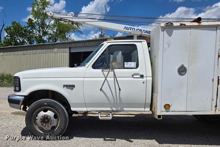 image for item ED1986 1995 Ford F-Super Duty utility / service truck