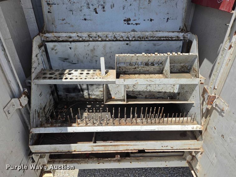 image for item ED1986 1995 Ford F-Super Duty utility / service truck