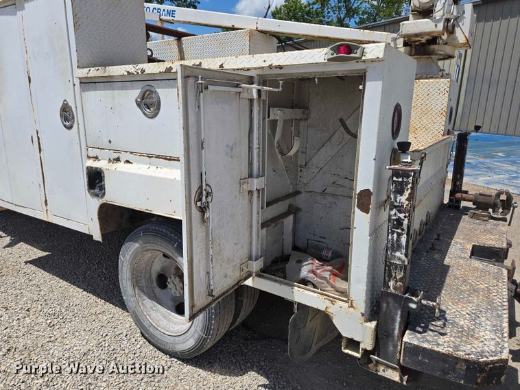 image for item ED1986 1995 Ford F-Super Duty utility / service truck