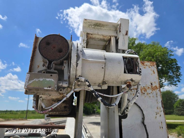 image for item ED1986 1995 Ford F-Super Duty utility / service truck