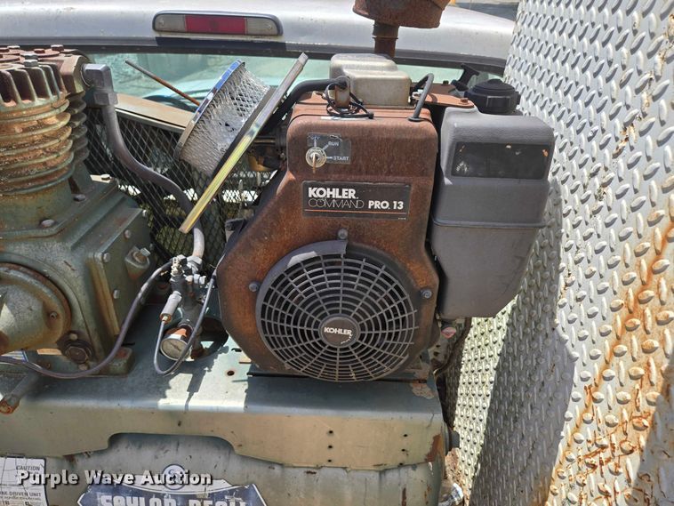 image for item ED1986 1995 Ford F-Super Duty utility / service truck