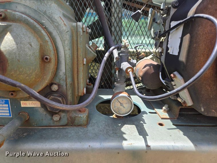 image for item ED1986 1995 Ford F-Super Duty utility / service truck