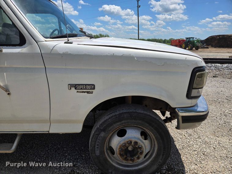 image for item ED1986 1995 Ford F-Super Duty utility / service truck