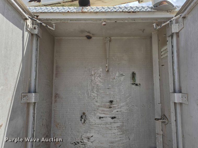 image for item ED1986 1995 Ford F-Super Duty utility / service truck