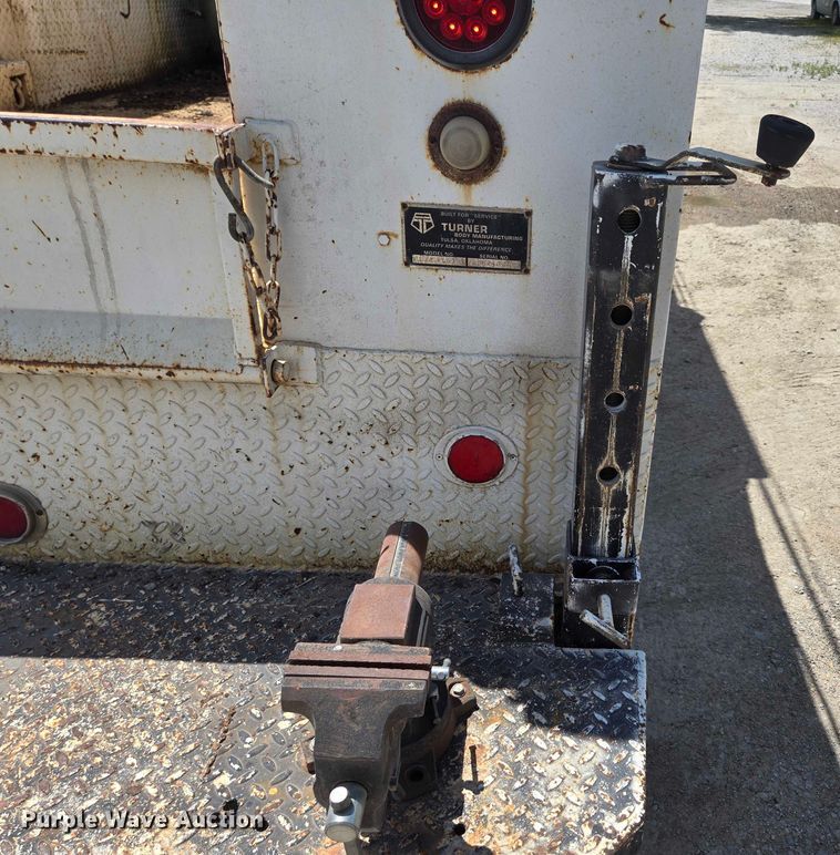 image for item ED1986 1995 Ford F-Super Duty utility / service truck