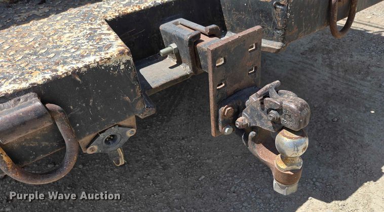 image for item ED1986 1995 Ford F-Super Duty utility / service truck