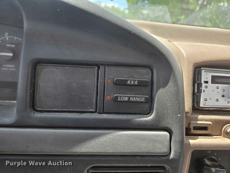 image for item ED1986 1995 Ford F-Super Duty utility / service truck