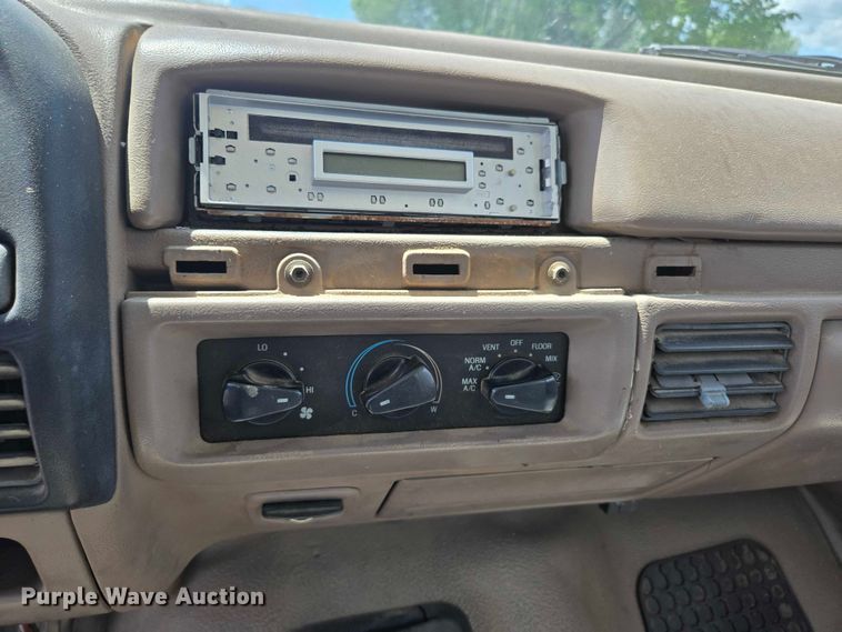 image for item ED1986 1995 Ford F-Super Duty utility / service truck