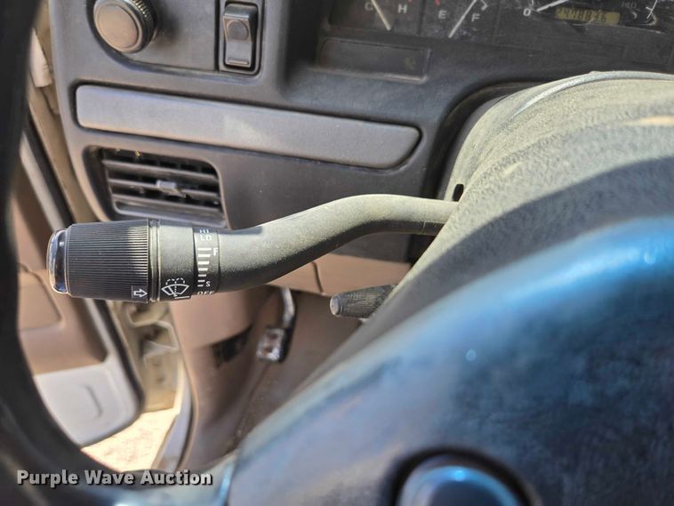 image for item ED1986 1995 Ford F-Super Duty utility / service truck