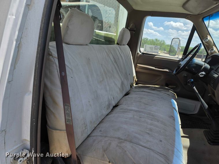 image for item ED1986 1995 Ford F-Super Duty utility / service truck