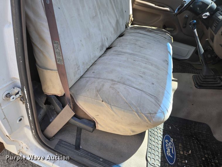 image for item ED1986 1995 Ford F-Super Duty utility / service truck