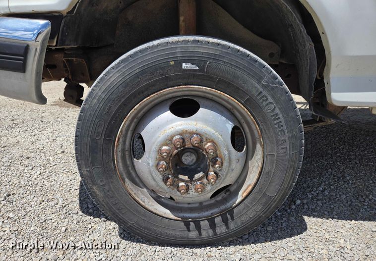 image for item ED1986 1995 Ford F-Super Duty utility / service truck