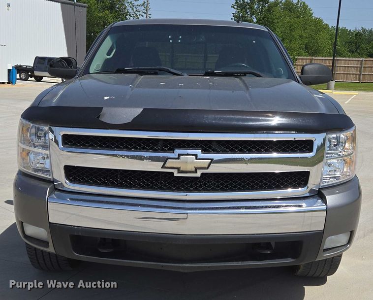 image for item ED1987 2008 Chevrolet Silverado 1500 Ext. Cab pickup truck