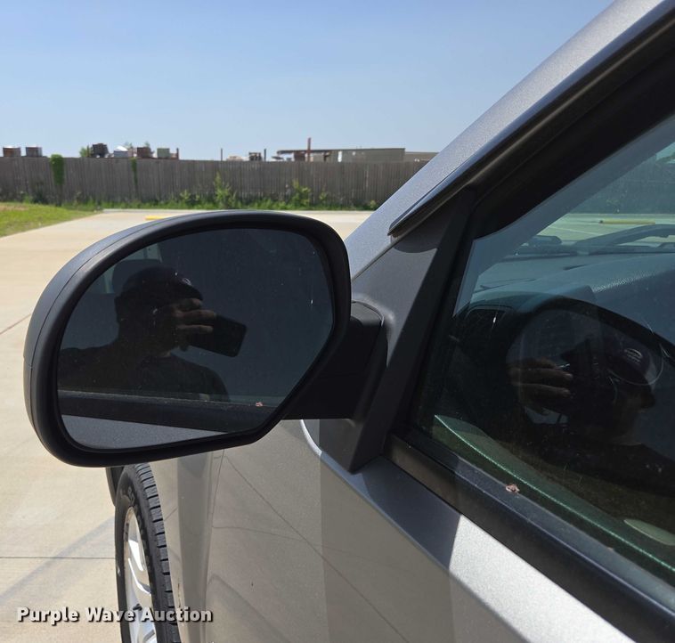 image for item ED1987 2008 Chevrolet Silverado 1500 Ext. Cab pickup truck