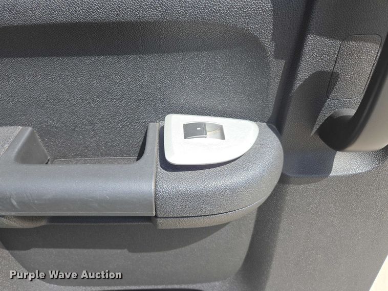 image for item ED1987 2008 Chevrolet Silverado 1500 Ext. Cab pickup truck