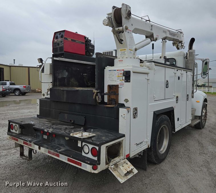 image for item ED1993 2015 Peterbilt PB337 utility / service truck