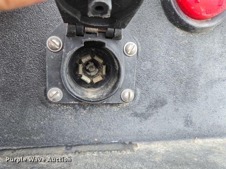 image for item ED1993 2015 Peterbilt PB337 utility / service truck