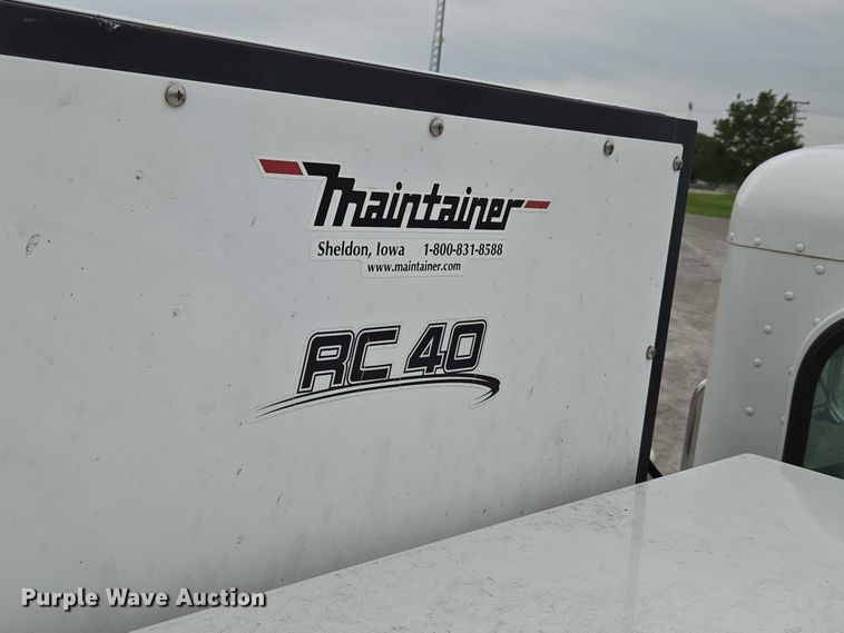 image for item ED1993 2015 Peterbilt PB337 utility / service truck