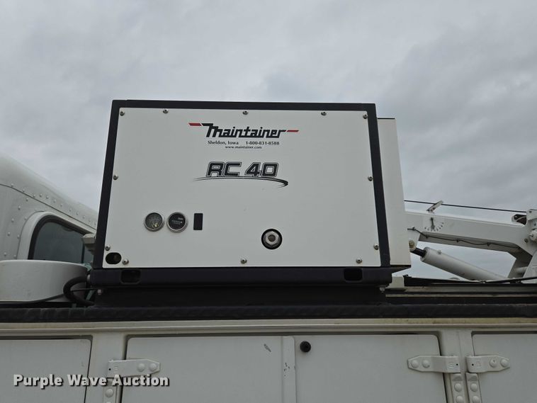 image for item ED1993 2015 Peterbilt PB337 utility / service truck