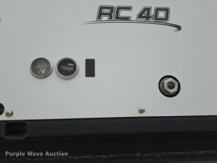 image for item ED1993 2015 Peterbilt PB337 utility / service truck