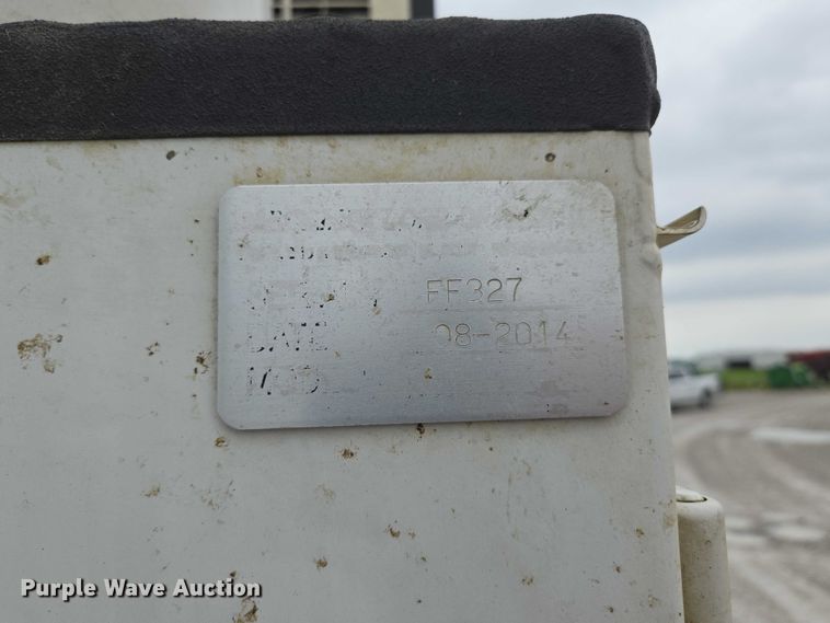 image for item ED1993 2015 Peterbilt PB337 utility / service truck