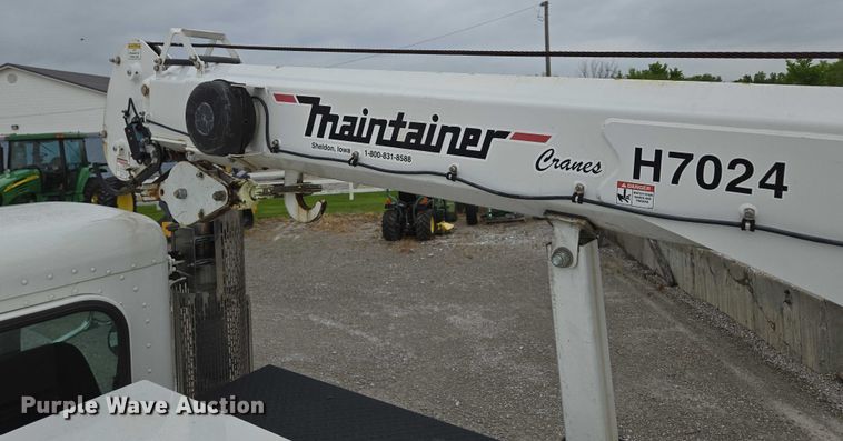 image for item ED1993 2015 Peterbilt PB337 utility / service truck