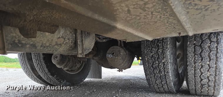 image for item ED1993 2015 Peterbilt PB337 utility / service truck