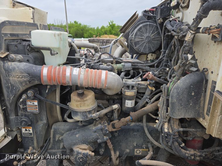 image for item ED1993 2015 Peterbilt PB337 utility / service truck