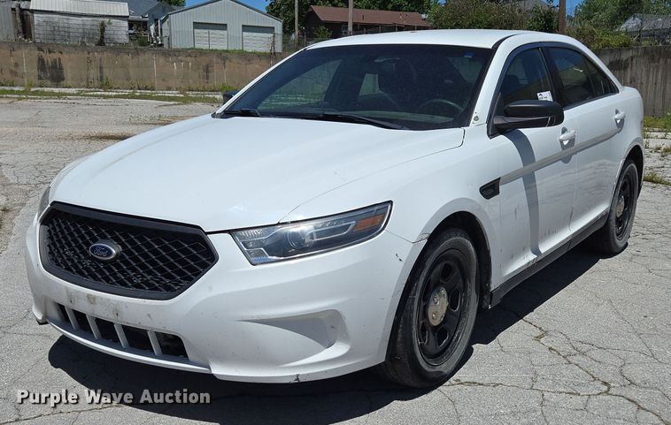 image for item ED1998 2015 Ford Taurus Police Interceptor 