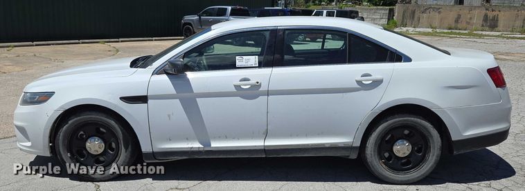 image for item ED1998 2015 Ford Taurus Police Interceptor 