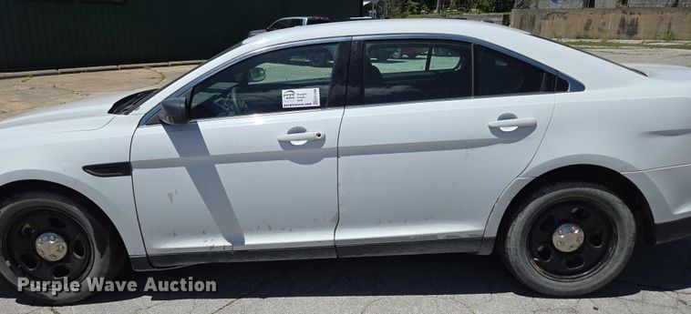 image for item ED1998 2015 Ford Taurus Police Interceptor 