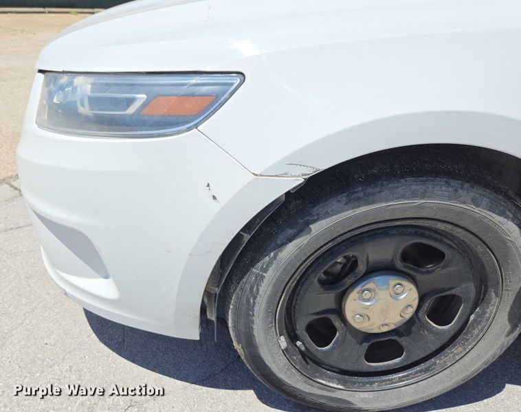 image for item ED1998 2015 Ford Taurus Police Interceptor 