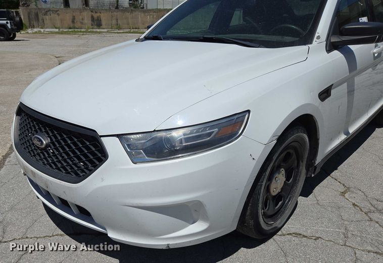 image for item ED1998 2015 Ford Taurus Police Interceptor 