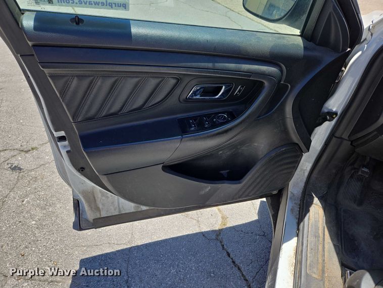 image for item ED1998 2015 Ford Taurus Police Interceptor 