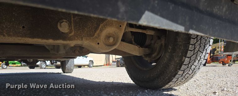 image for item ED2001 2010 Chevrolet Silverado 1500 Ext. Cab pickup truck