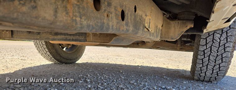 image for item ED2001 2010 Chevrolet Silverado 1500 Ext. Cab pickup truck