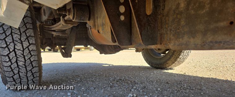 image for item ED2001 2010 Chevrolet Silverado 1500 Ext. Cab pickup truck