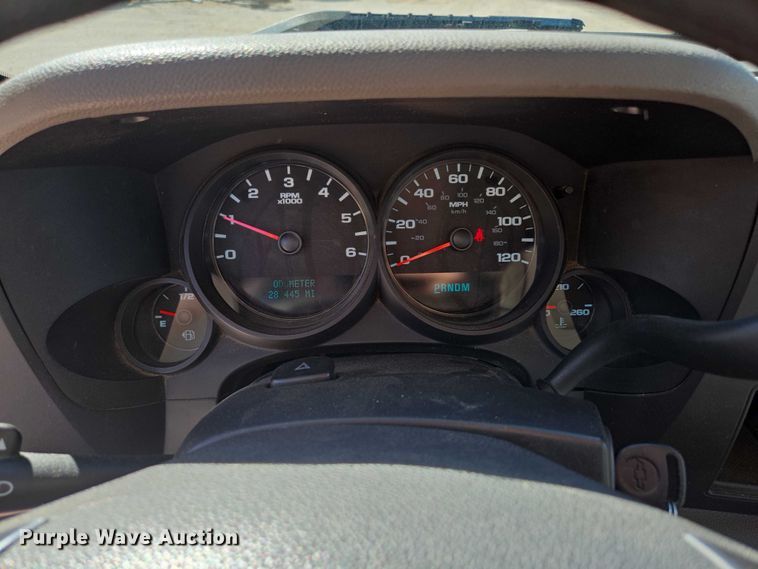 image for item ED2001 2010 Chevrolet Silverado 1500 Ext. Cab pickup truck