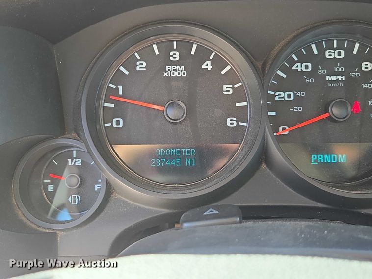 image for item ED2001 2010 Chevrolet Silverado 1500 Ext. Cab pickup truck