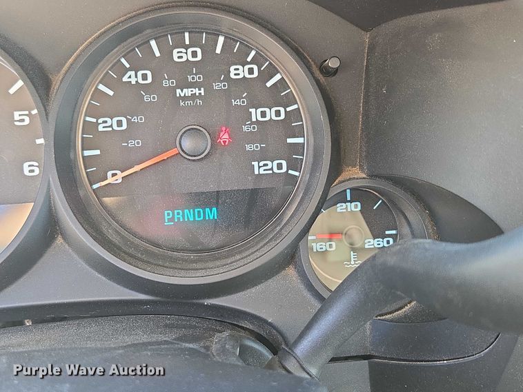 image for item ED2001 2010 Chevrolet Silverado 1500 Ext. Cab pickup truck