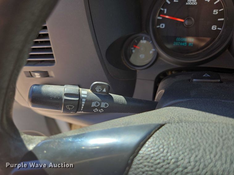 image for item ED2001 2010 Chevrolet Silverado 1500 Ext. Cab pickup truck