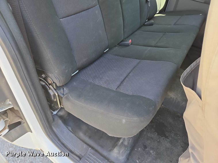 image for item ED2001 2010 Chevrolet Silverado 1500 Ext. Cab pickup truck